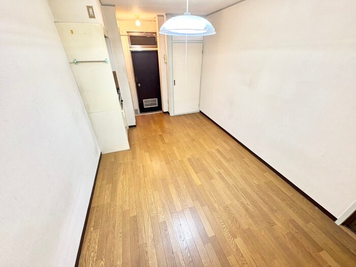 物件内観写真16　(居室)