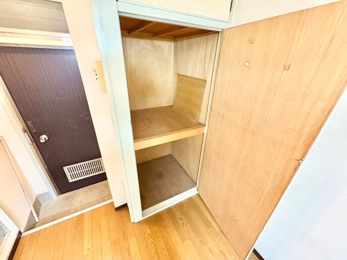 物件内観写真17　(収納)