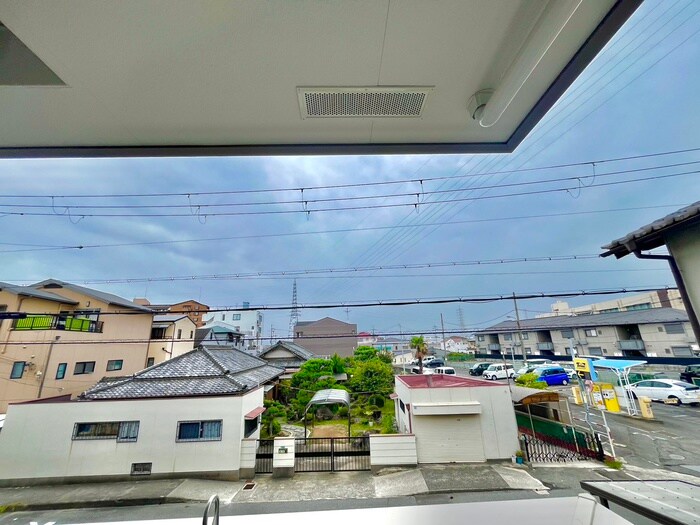 物件内観写真22　(室内からの展望)