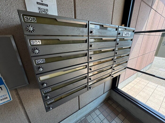 物件外観写真4　(建物設備)