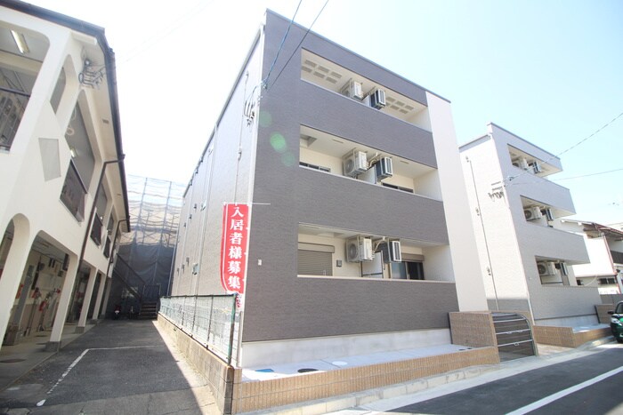 物件外観写真1　(外観写真)