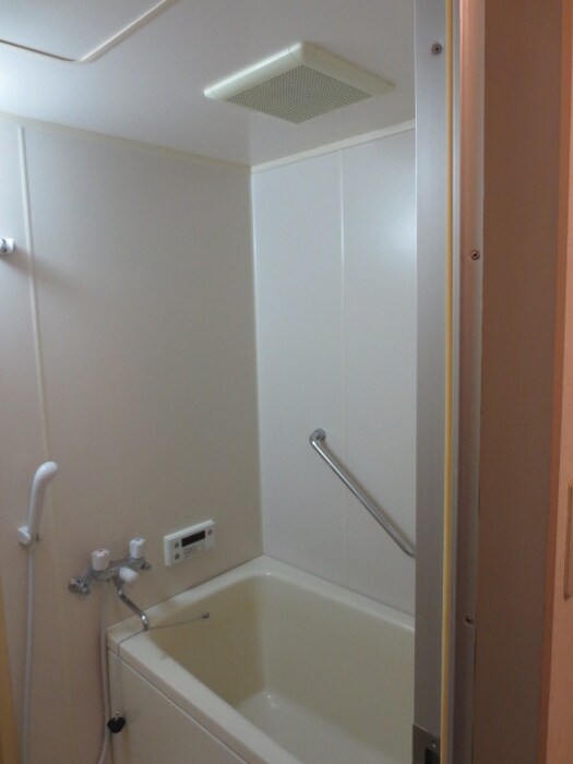 物件内観写真11　(バス／シャワールーム等)