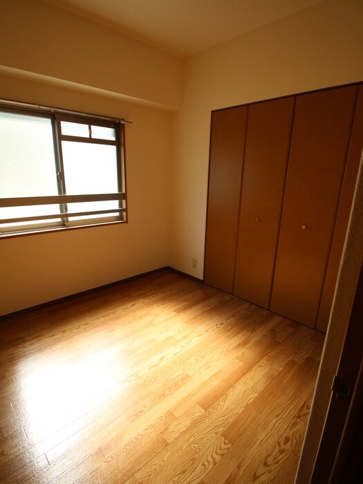 物件内観写真12　(居室)