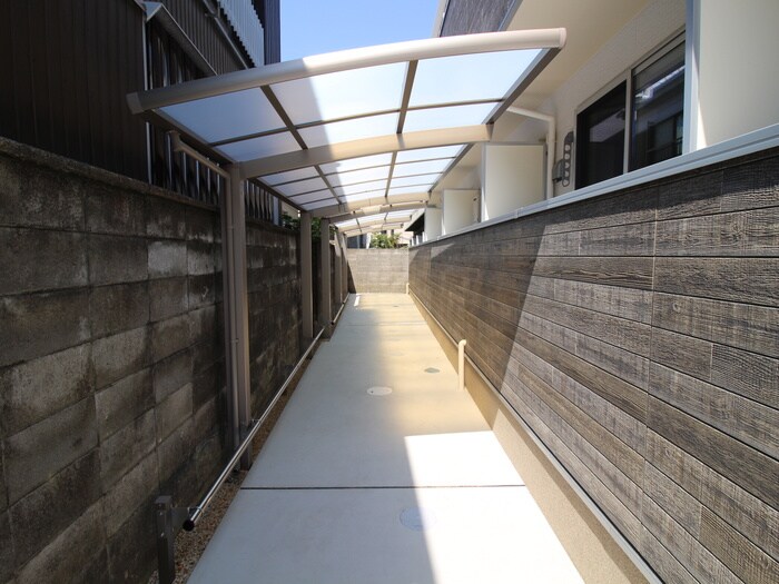 物件外観写真6　(駐輪場)