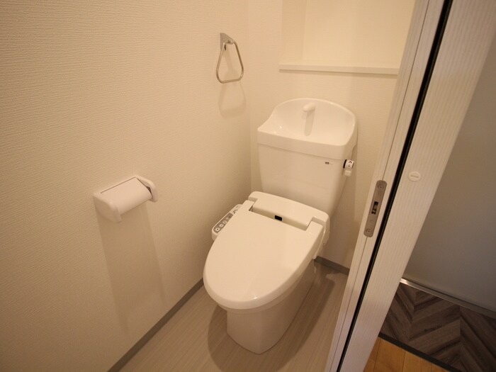 物件内観写真17　(トイレ)