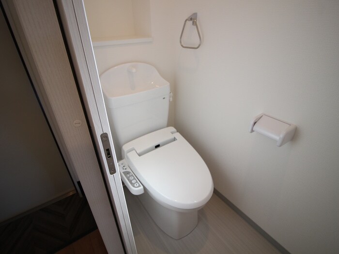 物件内観写真17　(トイレ)