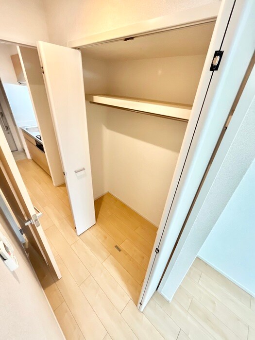 物件内観写真18　(収納)