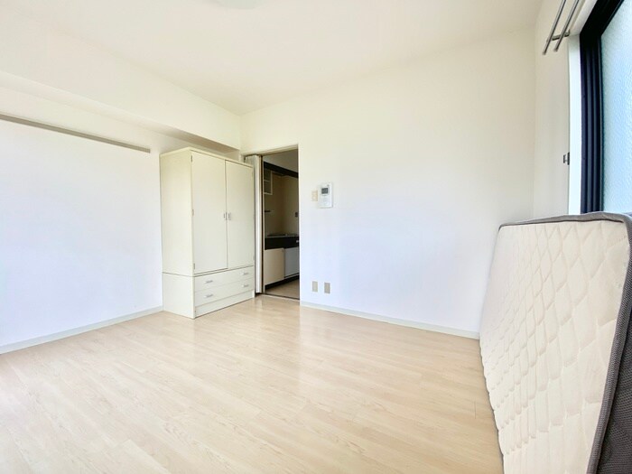 物件内観写真6　(居室)