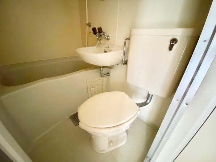 物件内観写真11　(トイレ)