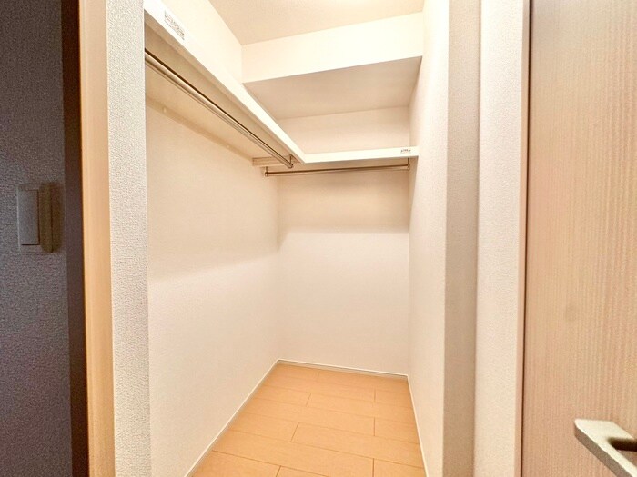 物件内観写真13　(収納)