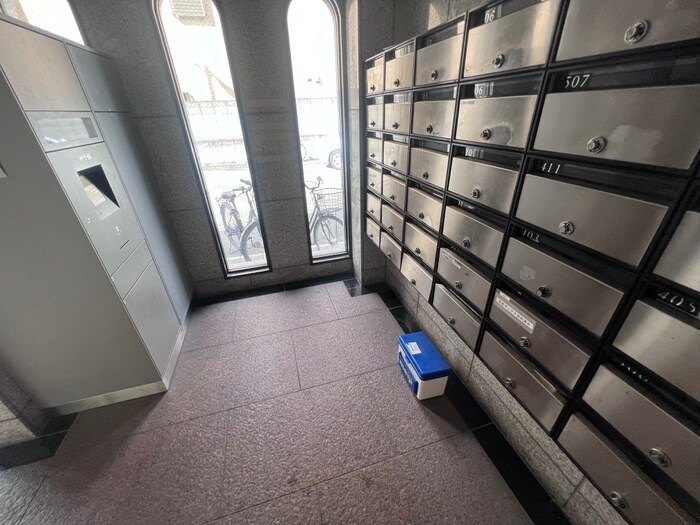 物件外観写真4　(建物設備)