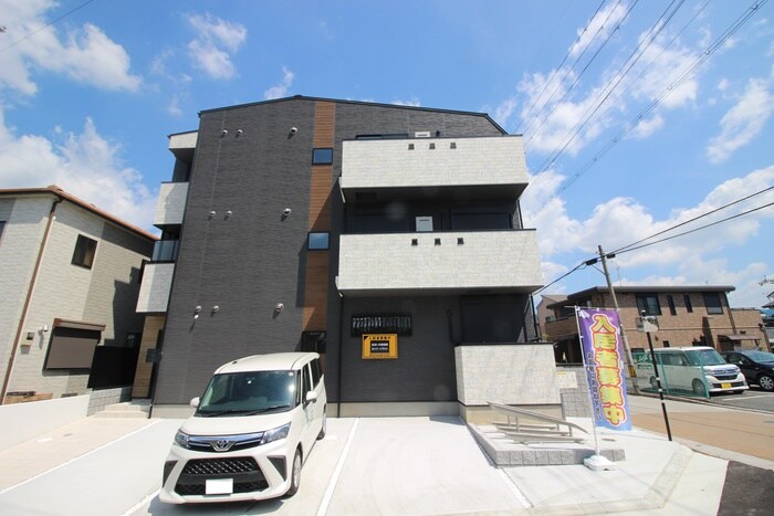 物件外観写真2　(外観写真)