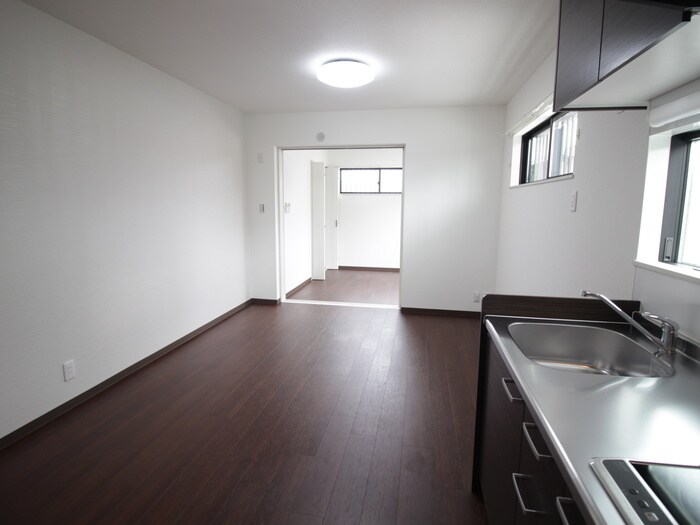 物件内観写真10　(居室)