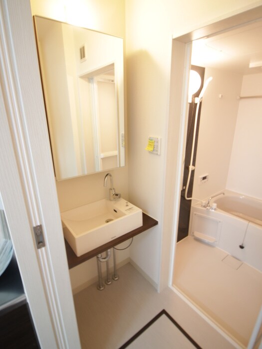 物件内観写真12　(洗面)
