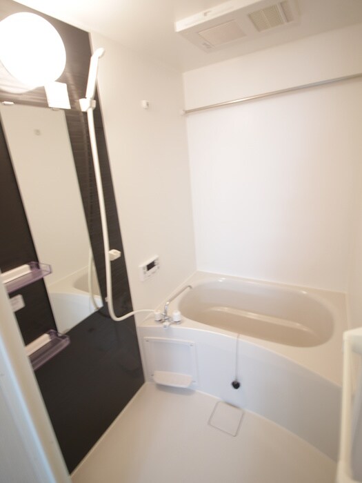 物件内観写真13　(バス／シャワールーム等)