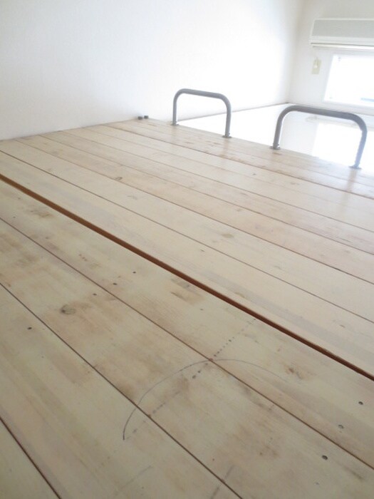 物件内観写真13　(ロフト)