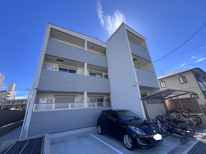 物件外観写真1　(外観写真)