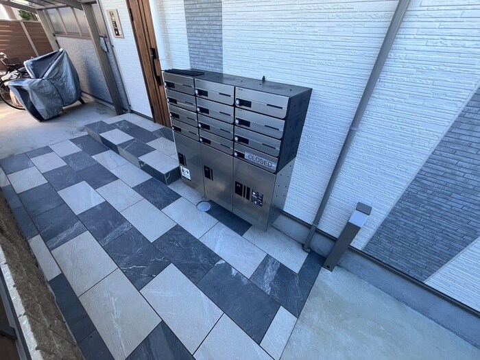 物件外観写真4　(建物設備)