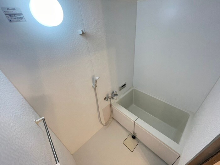 物件内観写真11　(バス／シャワールーム等)