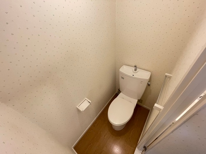 物件内観写真14　(トイレ)