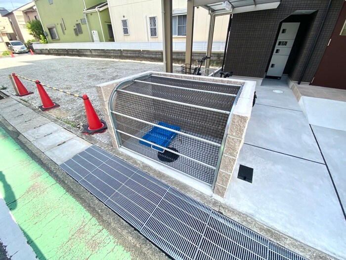 物件外観写真6　(建物設備)