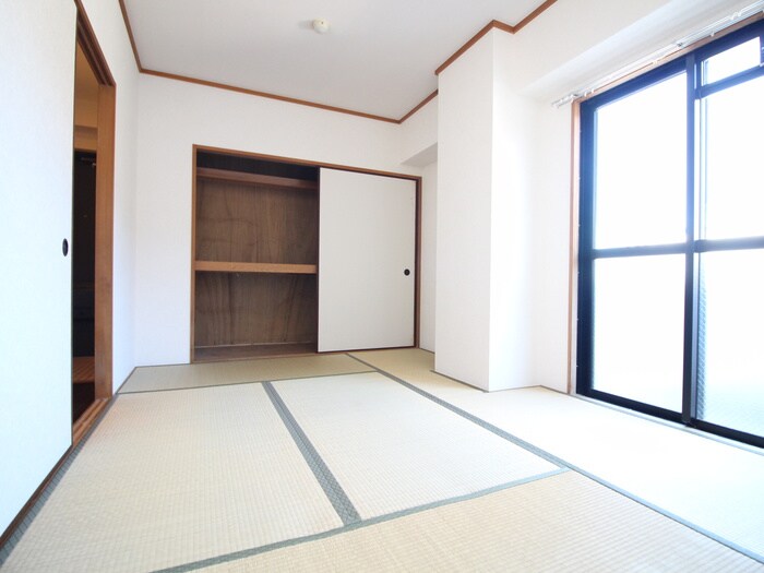 物件内観写真10　(居室)