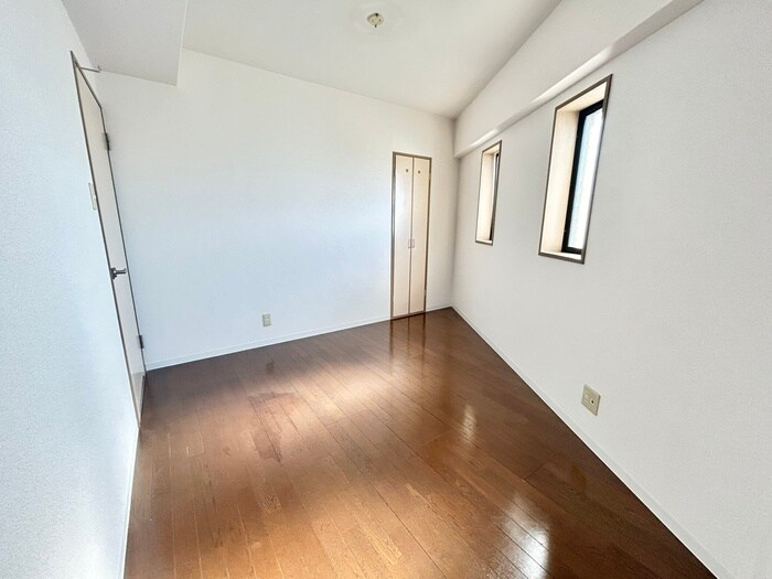 物件内観写真16　(居室)