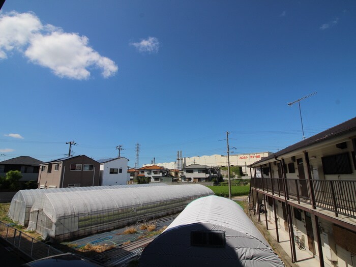 物件内観写真17　(室内からの展望)