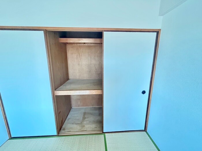 物件内観写真18　(収納)