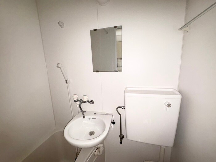 物件内観写真12　(洗面)