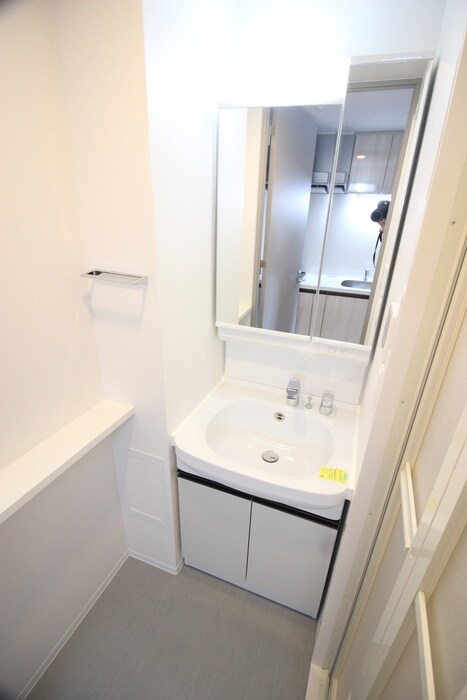 物件内観写真12　(洗面)