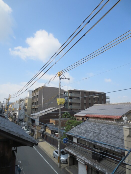 物件内観写真13　(室内からの展望)