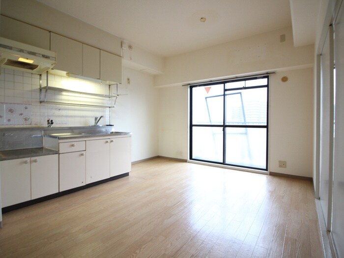 物件内観写真13　(居室)