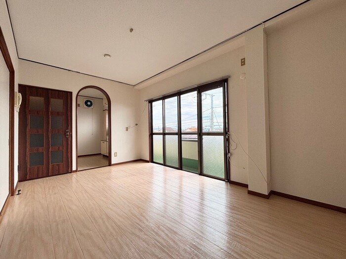 物件内観写真7　(居室)