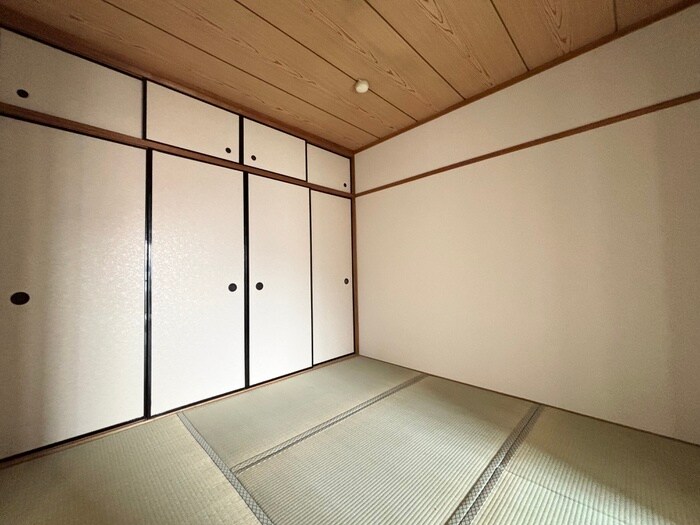 物件内観写真11　(居室)