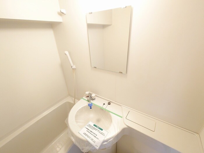 物件内観写真11　(洗面)