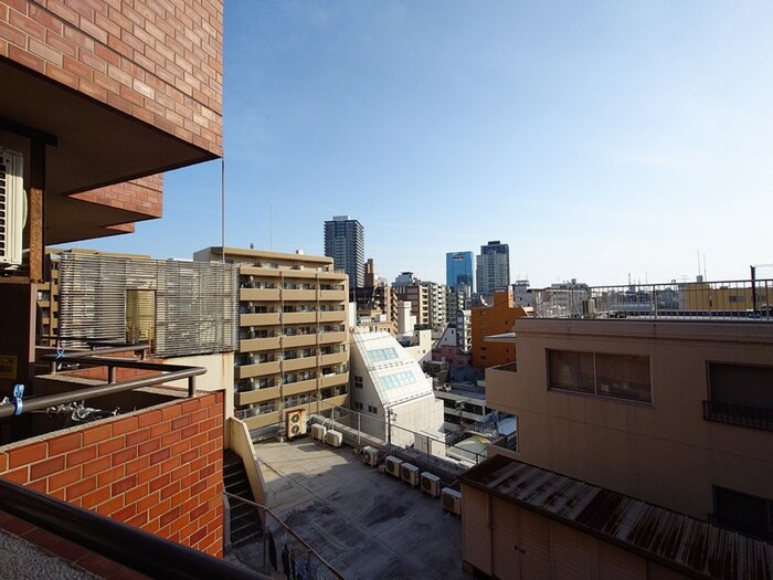 物件内観写真19　(室内からの展望)