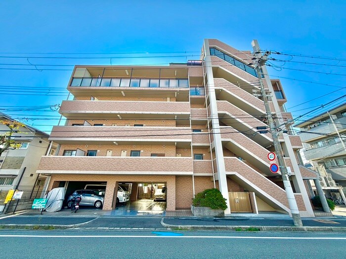 プレア南武の物件外観写真