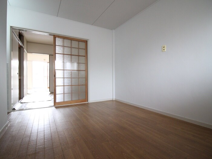 物件内観写真8　(内観写真)