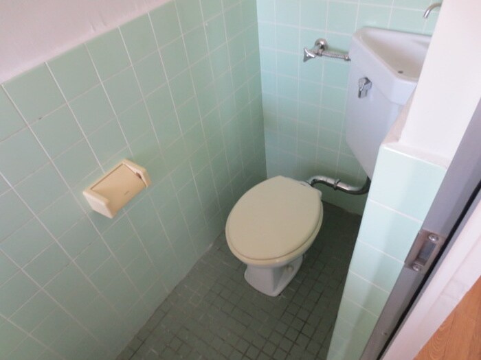 物件内観写真14　(トイレ)