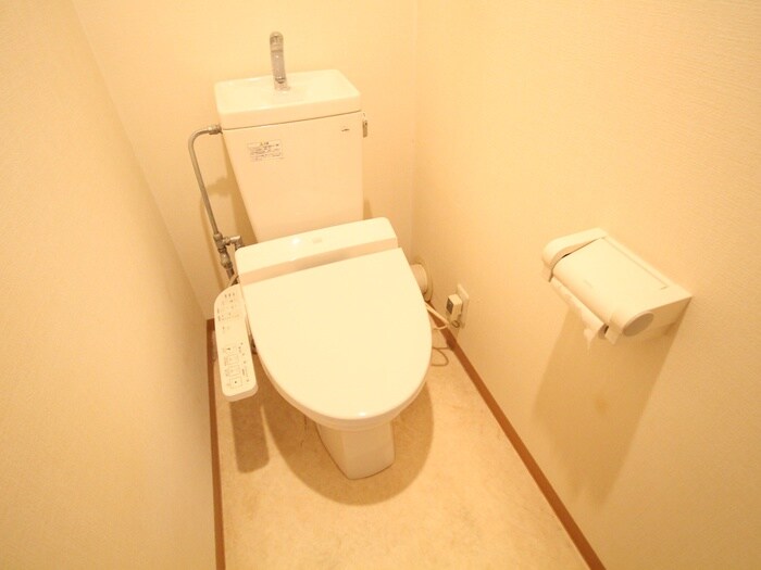 物件内観写真11　(トイレ)