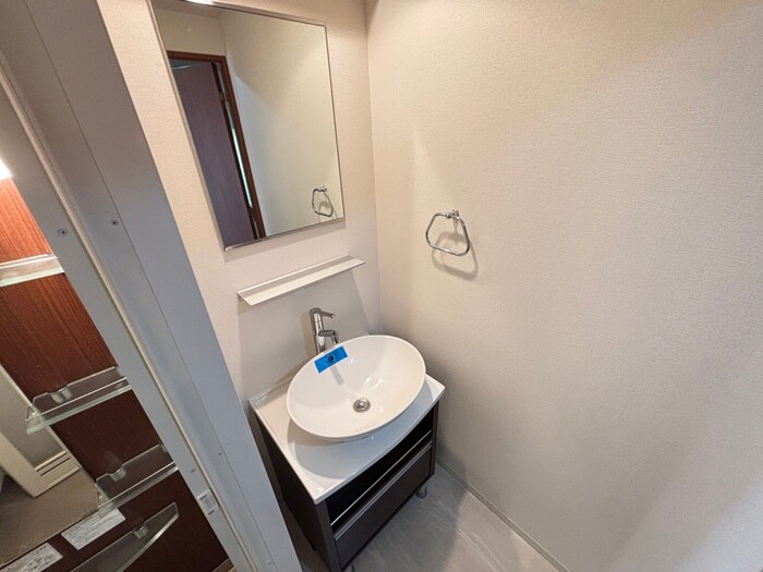 物件内観写真12　(洗面)