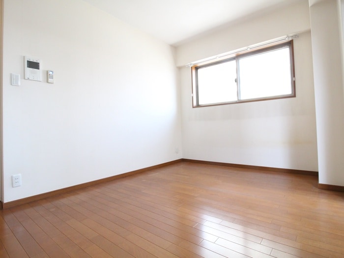 物件内観写真13　(居室)