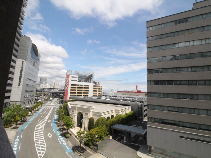 物件内観写真19　(室内からの展望)