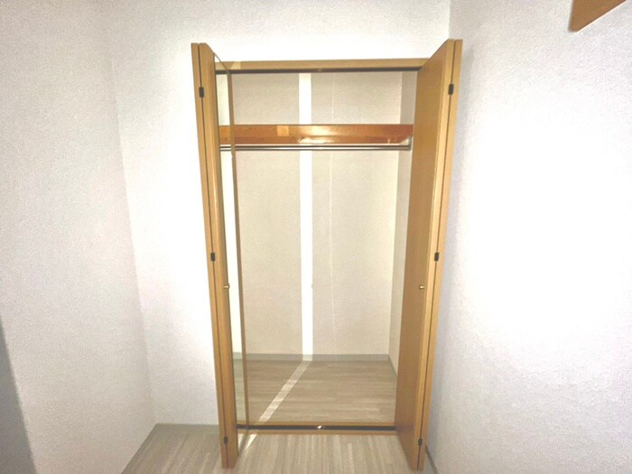 物件内観写真8　(収納)