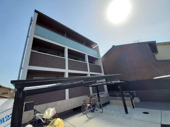 物件外観写真2　(外観写真)