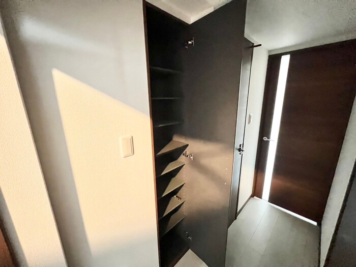 物件内観写真20　(靴箱)