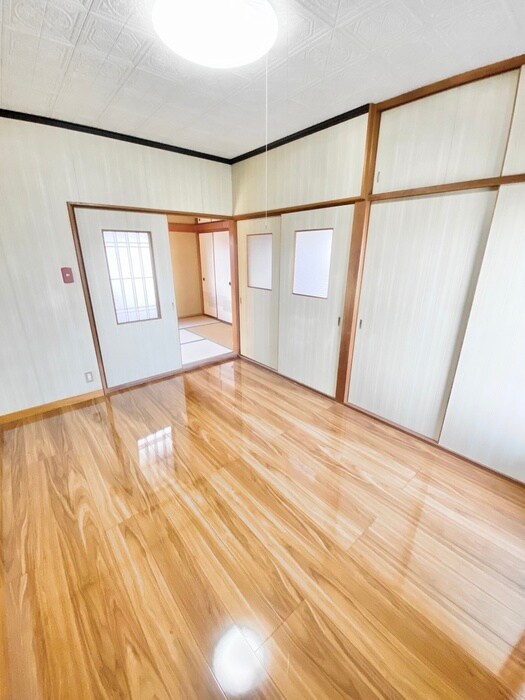 物件内観写真10　(居室)