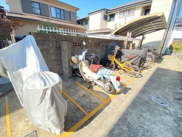駐輪場