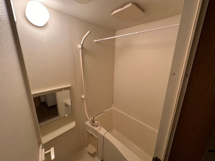 物件内観写真8　(バス／シャワールーム等)